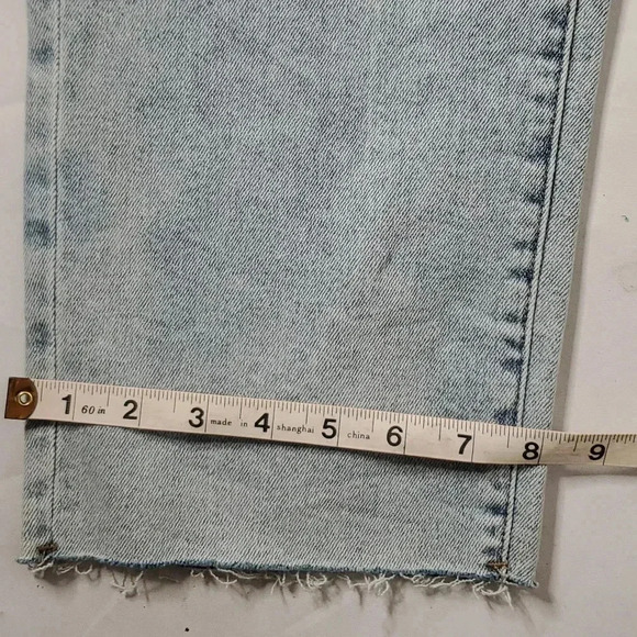 Guess High Rise Loose Boyfriend Denim Blue Jeans Raw Hem SZ 31 W Light  Wash - Picture 9 of 9